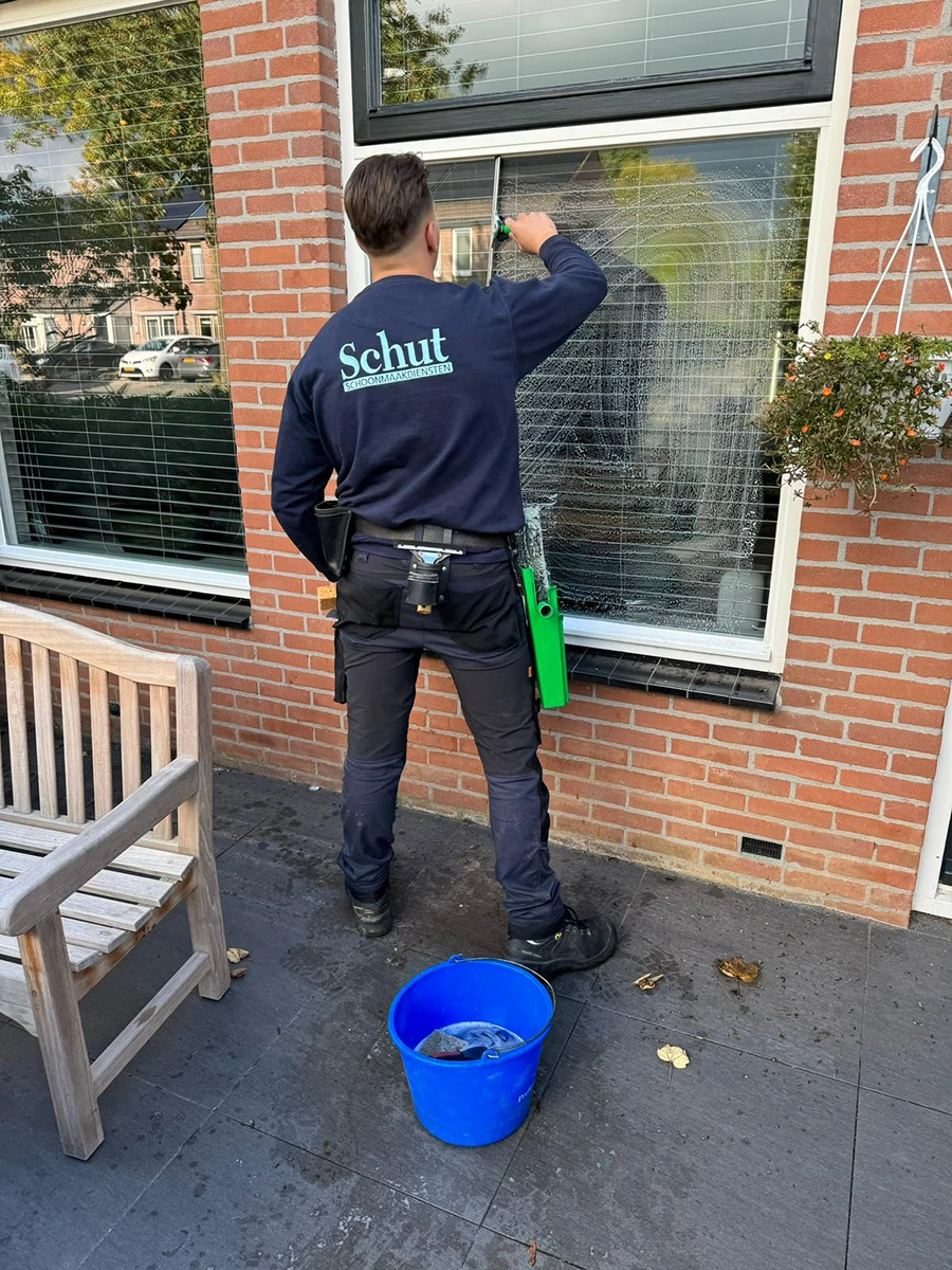 schut schoonmaak diensten warnsveld Zutphen